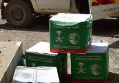 500 سلة غذائية للأكثر احتياجا في احور