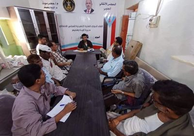 "انتقالي الريدة وقصيعر" تطالب بتحسين الخدمات وتخفيف المعاناة