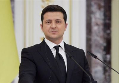 زيلينسكي يتلقى اتصالًا هاتفيًا من رئيس وزراء إيطاليا