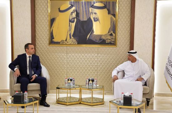 خطط تعاون بين جمارك دبي وأوزبكستان