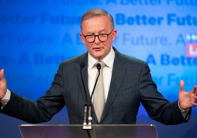 رئيس وزراء أستراليا يؤدي اليمين الدستورية