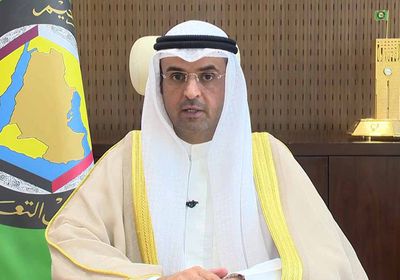 التعاون الخليجي وسلطنة عمان يبحثان دعم الاقتصاد