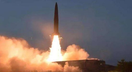 كوريا الشمالية تطلق صاروخًا بالستيًا باتجاه بحر الشرق