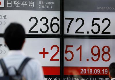البورصة اليابانية تتراجع متأثرة بهبوط الأسهم الأمريكية
