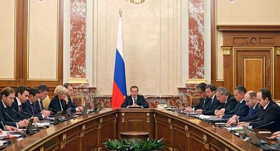 روسيا ترفع سن البقاء بالخدمة العسكرية إلى 50 عامًا