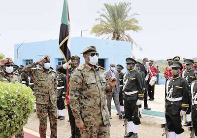 البرهان يشيد بروح القوات المسلحة السودانية