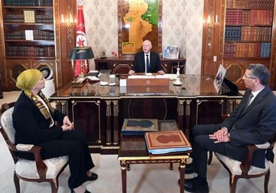 هذا ما طلبه الرئيس التونسي من وزيري العدل والداخلية بالبلاد