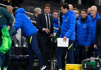 كونتي يحسم مصيره مع توتنهام