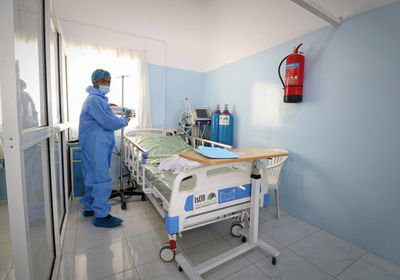 الصحة العالمية تزود 32 وحدة عزل باحتياجاتها الطبية