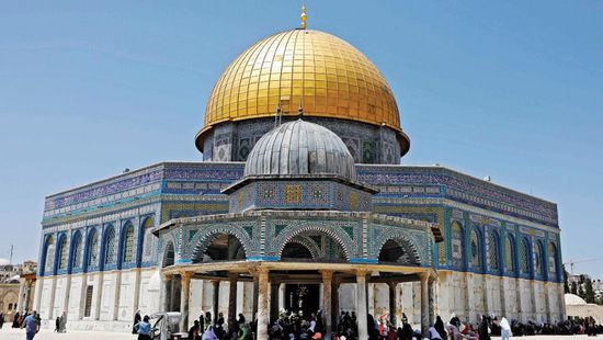 الاعتداء على شبان فلسطينيين قرب القدس