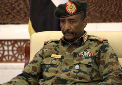 البرهان يصدر مرسومًا برفع حالة الطوارئ بالسودان