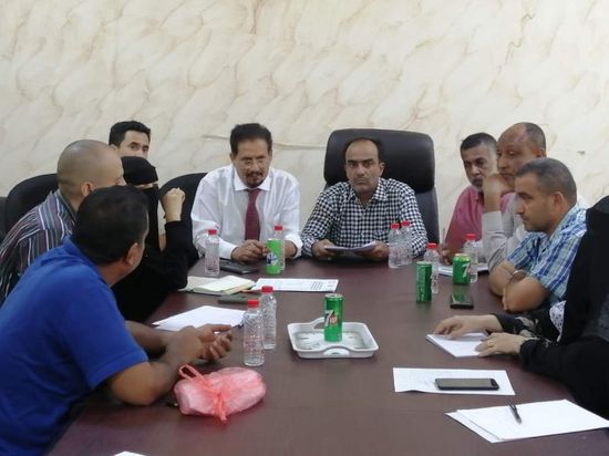 لجنة فنية لدراسة مشاريع المياه والصرف بخورمكسر