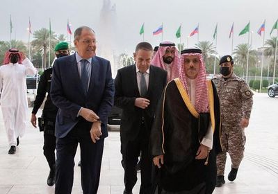 وزير الخارجية السعودي يلتقي لافروف بالرياض