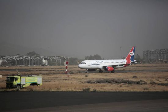 إقلاع أول رحلة من مطار صنعاء للقاهرة