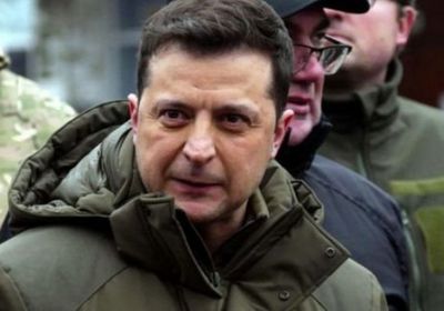 مستشار زيلينسكي يعلن وجود إسرائيليين يقاتلون مع الجيش الأوكراني