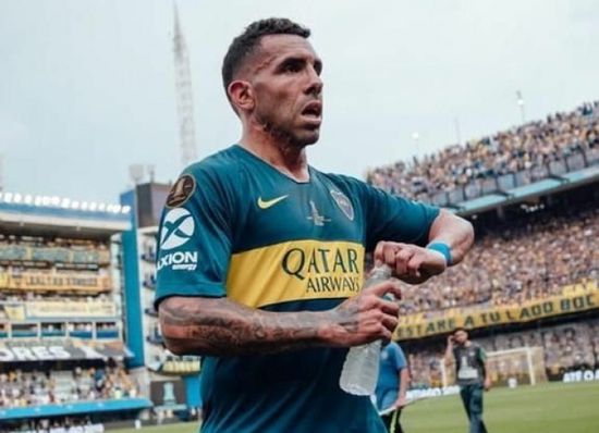 رسميا.. كارلوس تيفيز يعلن اعتزال كرة القدم