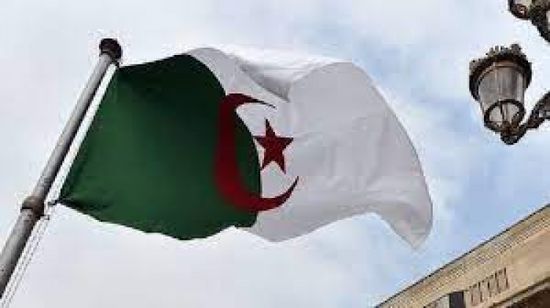 الجزائر تدعو لمواصلة المشاورات سعيا إلى حل دائم باليمن