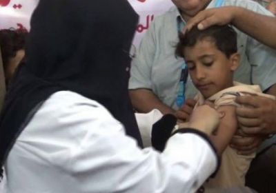 حملة لتحصين الأطفال ضد الحصبة في أبين