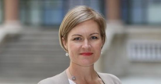 بريطانيا تعيد فتح سفارتها فى ليبيا