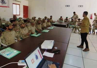 توعية قوات العاصفة في عدن بأساسيات القانون الإنساني