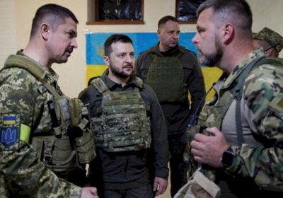 زيلينسكي: القوات الأوكرانية لا تنسحب من سيفيرودونيتسك