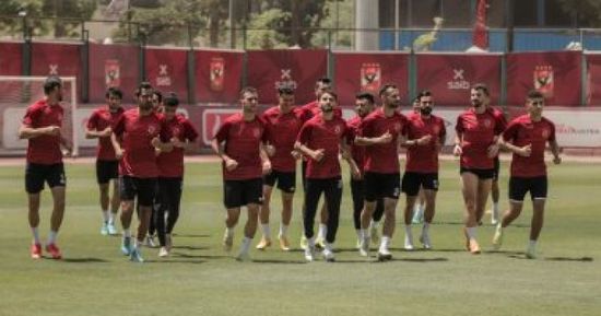 الأهلي المصري يدرس السير الذاتية لمدربين أجانب