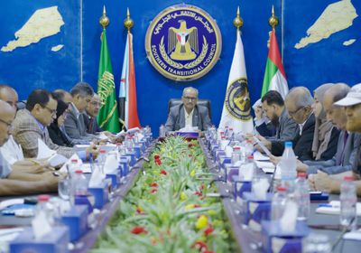 تمس السيادة.. "أمانة الانتقالي" ترفض دعوات تستهدف "المركزي"