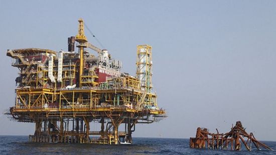 تمديد مفاوضات الأجور بين عمال وشركات النفط بالنرويج