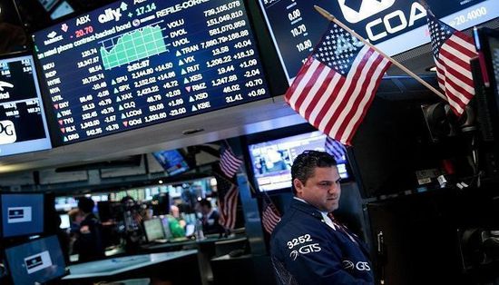 تراجع مؤشرات الأسهم الأمريكية