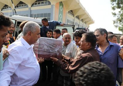 قيادات "الانتقالي" بصدارة مشيعي جثمان محسن وهيب