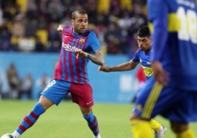 رسميًا.. ألفيس يرحل عن برشلونة