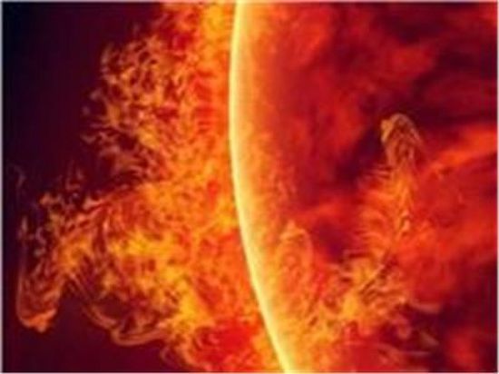 علماء الفلك يرصدون انفجارًا هائلًا داخل كوكب الشمس