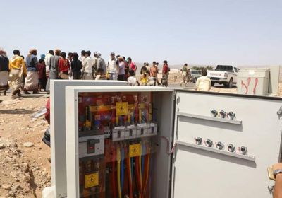 افتتاح توسعة مشروع كهرباء بن زايد غرب سقطرى