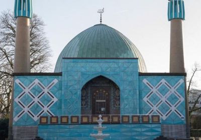 ألمانيا تطرد رجل دين إيراني دعم حزب الله &nbsp;