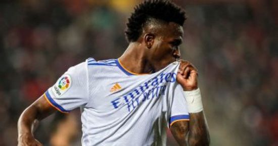 ريال مدريد يُخطط لتمديد عقد فينيسيوس