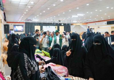 معرض تسويقي لمنتجات الأسر في لحج وحضرموت