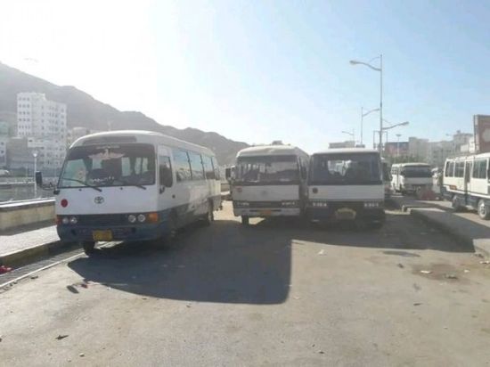 نقابة النقل بالمكلا تحتج على ارتفاع أسعار الديزل