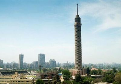 واقعة مؤلمة بمصر.. انتحار شاب من أعلى برج القاهرة