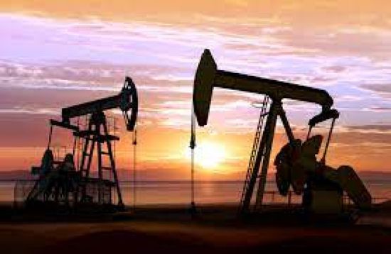 أسعار النفط تواصل الزحف صعودا