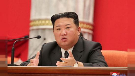 تجربة نووية وشيكة.. زعيم كوريا الشمالية يرأس اجتماعًا عسكريًا