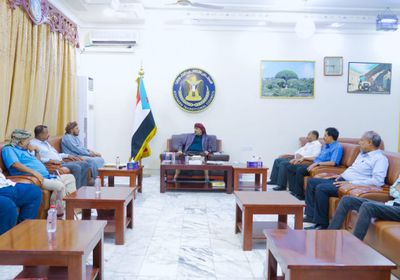 الرئيس الزُبيدي: الفراغ الإداري في سقطرى غير مقبول