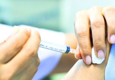 الصحة السعودية تطالب المرشحين لأداء الحج إلى أخذ التطعيمات