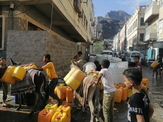 بعد انقطاع لسنوات.. عودة المياه لشعب العيدروس في صيرة