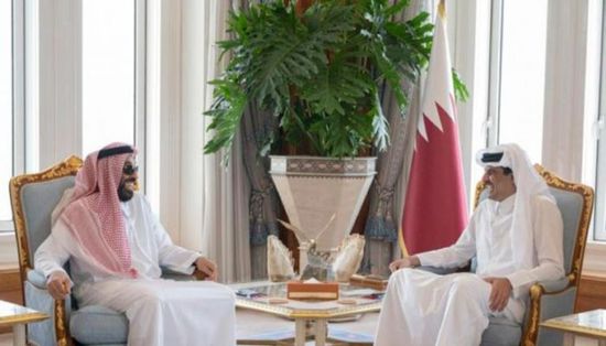بحث تعزيز العلاقات الثنائية بين قطر والإمارات