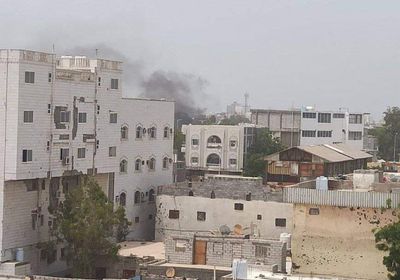 في حصيلة أولية.. 4 شهداء بتفجير الموكب الأمني في عدن