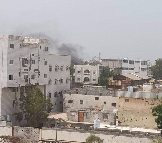 في حصيلة أولية.. 4 شهداء بتفجير الموكب الأمني في عدن