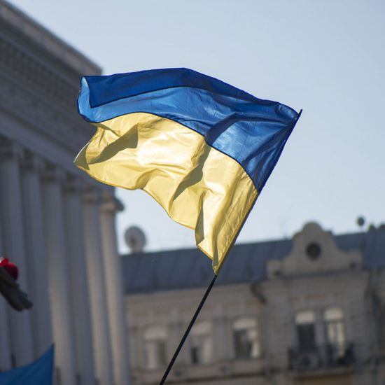 أوكرانيا تحصل على 1.3 مليار دولار من واشنطن