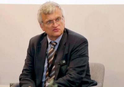 المبعوث السويدي يطالب الحوثيين بفك الحصار عن المدن