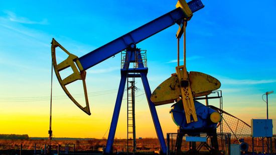 ارتفاع منصات التنقيب عن النفط بأمريكا وانخفاض الغاز