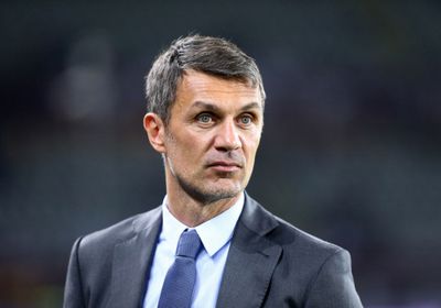 تجديد عقد مالديني وماسارا بميلان الإيطالي لمدة عامين